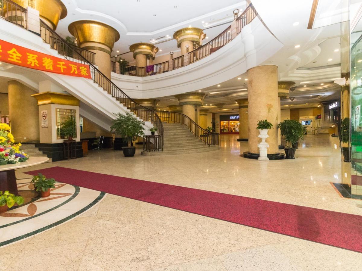 Inestin Shanghai Apt Lujiazui Екстериор снимка